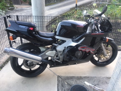 CBR400RRキービジュアル