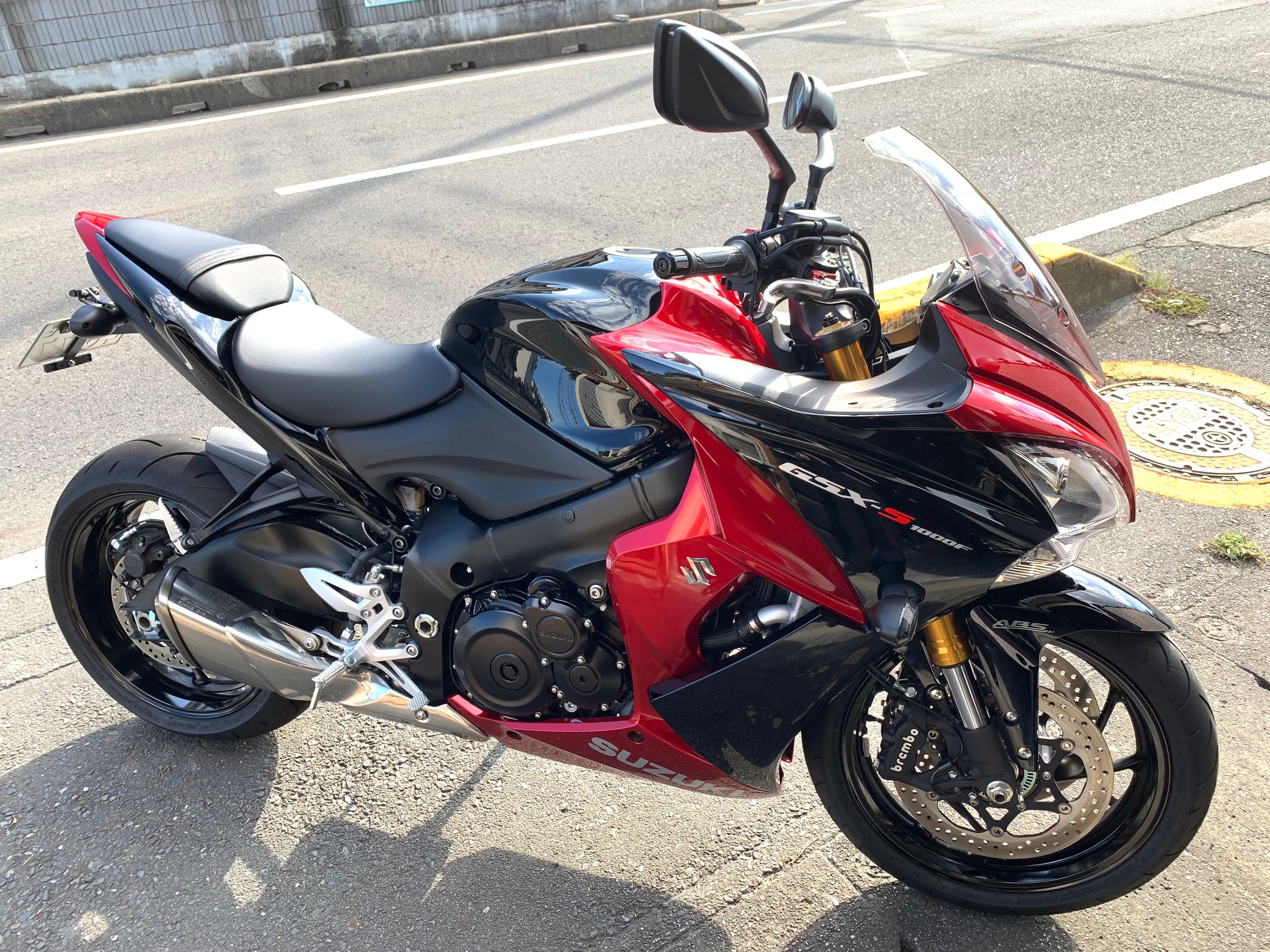 GSX-S1000Fキービジュアル