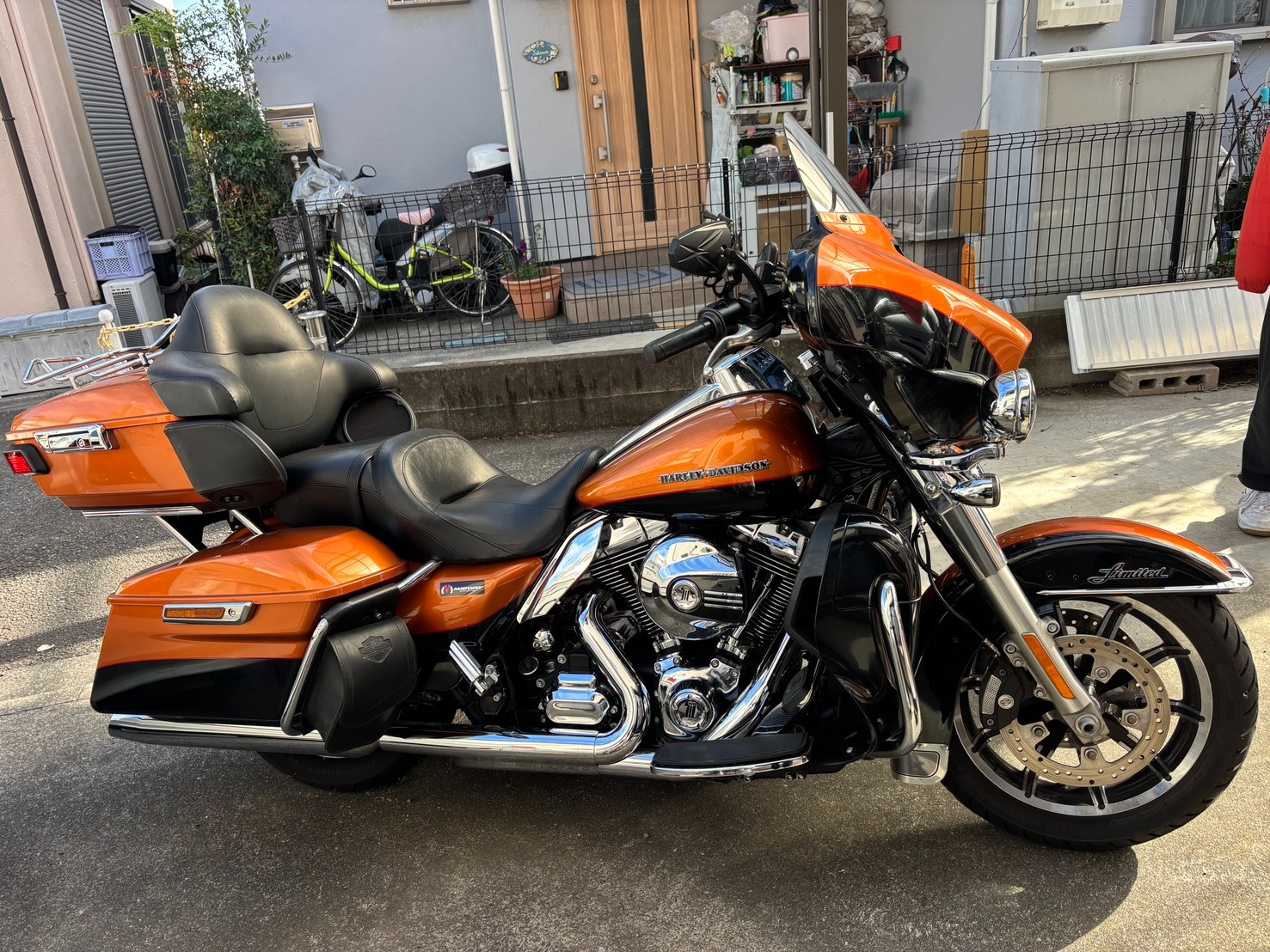 FLHTKTC1690キービジュアル