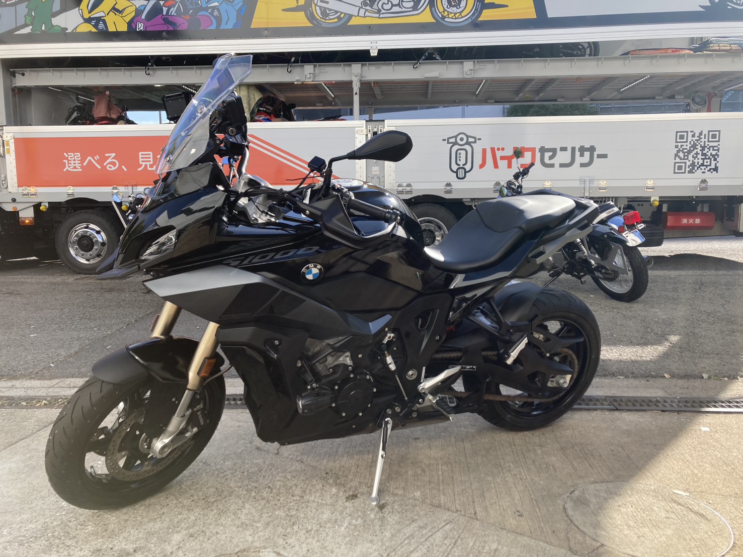 S1000XRキービジュアル