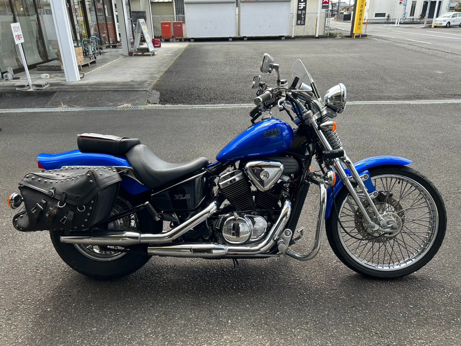 スティード400VLSキービジュアル